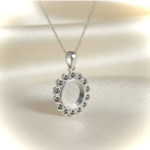 Daisy CZ Set Pendant in Sterling Silver 925
