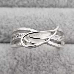 CZ Set Angel Wing Ring in Sterling Silver 925