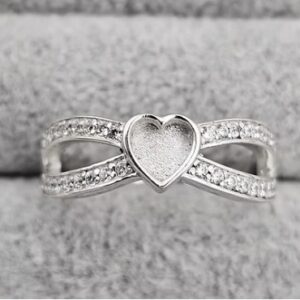 CZ Heart Ring with Split Shank in Sterling Silver 925